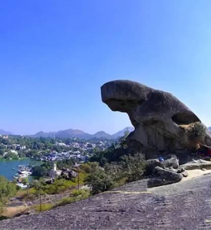 Romantic Getaways in Rajasthan: Udaipur & Mount Abu for Couples