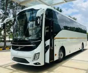52 Seater Bus Hire