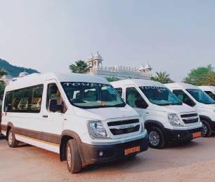 Tempo Traveller in Ajmer Pushkar