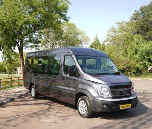 BEST TEMPO TRAVELLER HIRE IN JAISALMER