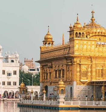 Private Golden Triangle Tour with Amritsar (Golden Temple Special)