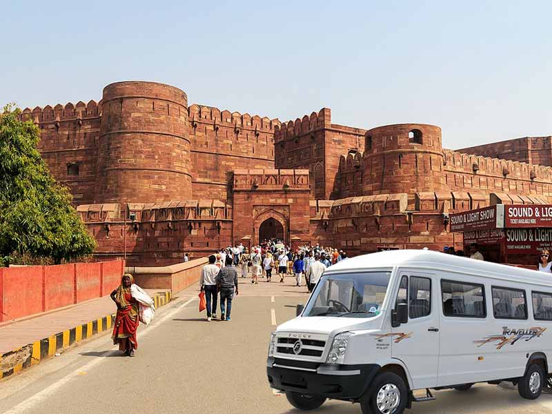 tempo-traveller-for-golden-triangle-tour