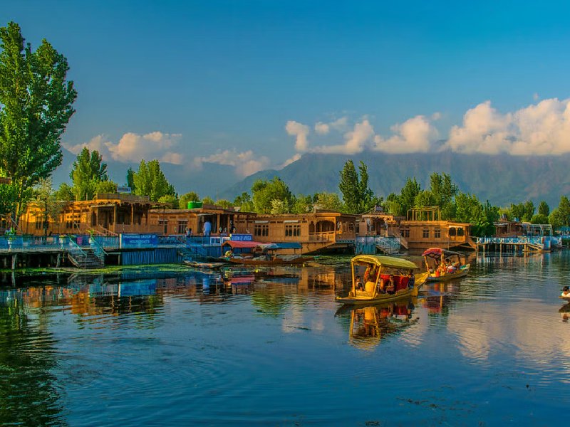 kashmir-luxury-tour-package-8-days