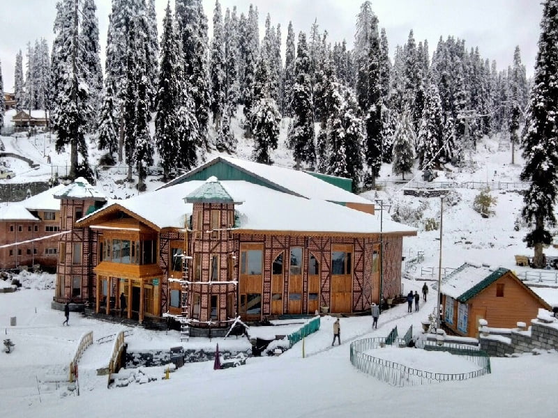 kashmir-tour-package-from-kolkata