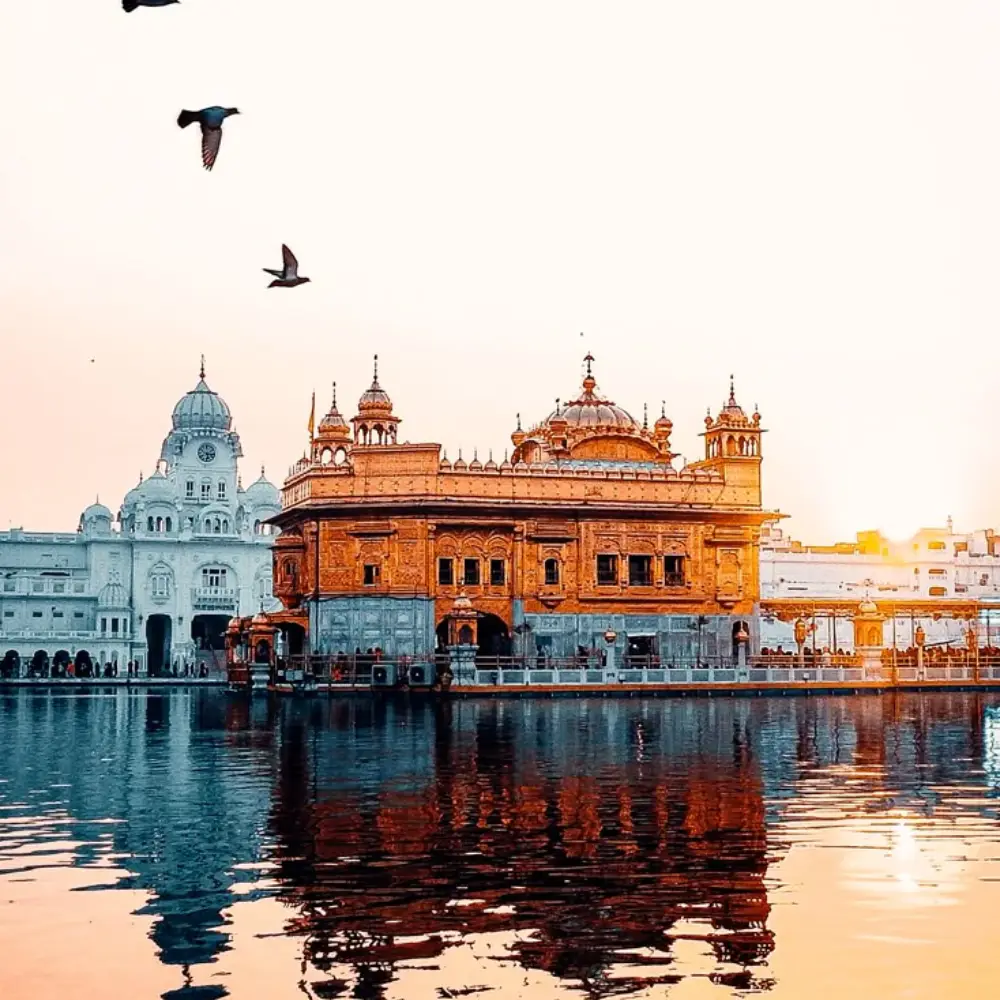 Private Golden Triangle Tour with Amritsar (Golden Temple Special)